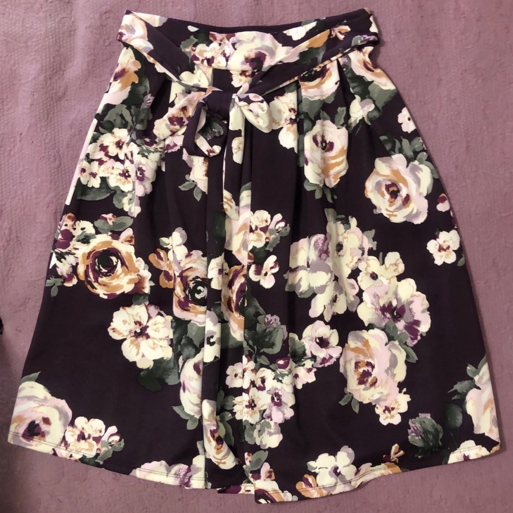 Plum Floral Skirt 💜